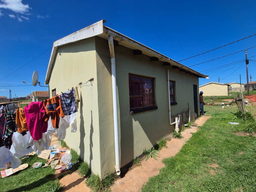 2 Bedroom Property for Sale in Bethelsdorp Eastern Cape